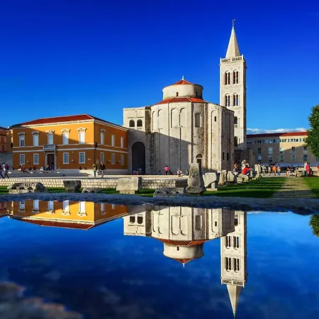 Апартаменти De Clave Luxury *