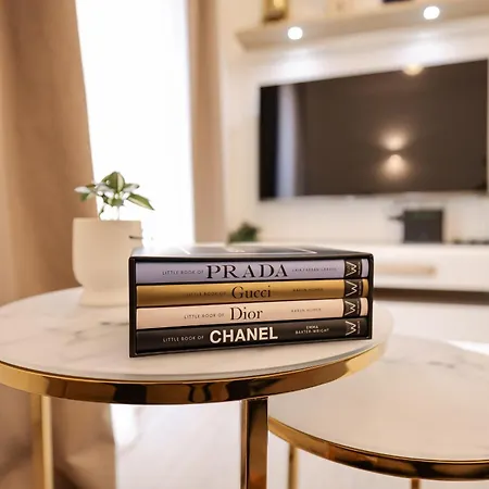 De Clave Luxury * زادار