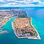Apartment De Clave Luxury Zadar